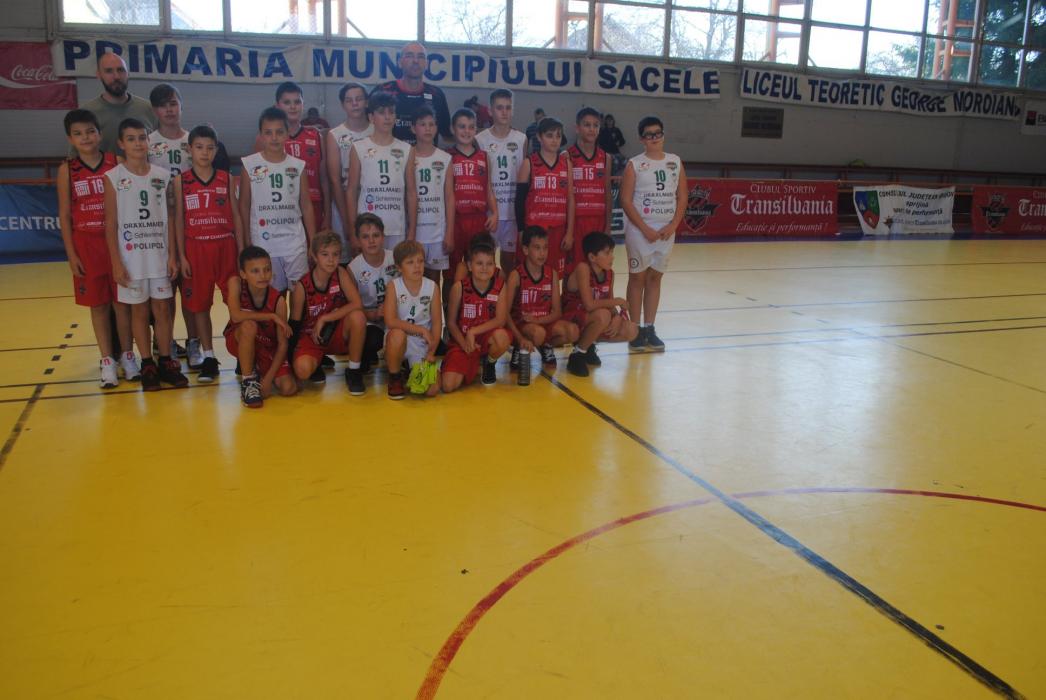 Baschetbaliștii U13 au jucat „acasă” a patra etapă din Campionatul Național