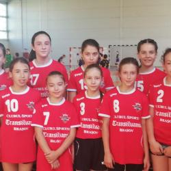 Handbal Jr.V-Fem: Calificare in Turneul Semifinal