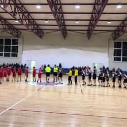 Handbal: Debut oficial pentru juniorii 4