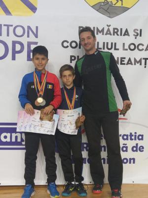 Badminton