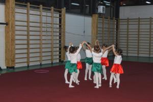 Serbarea de Craciun - Grupa Elena Luca - Sc.1