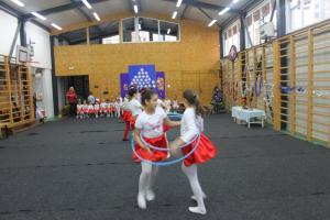 Serbarea de Craciun - Grupa Elena Luca - Sc.27