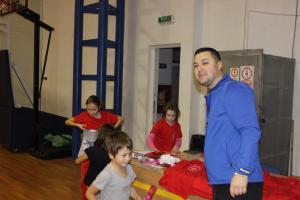 Mos Craciun a venit si la ...Handbal (Sc.11)