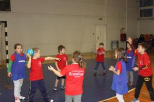 Mos Craciun a venit si la ...Handbal (Sc.11)