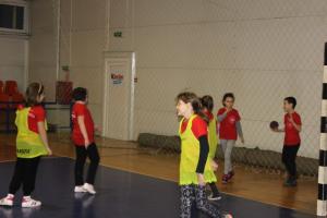 Mos Craciun a venit si la ...Handbal (Sc.11)